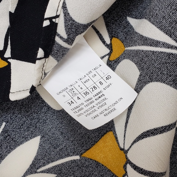 NEW!! Emme Marella All-Over Floral Print Top - Picture 8 of 8